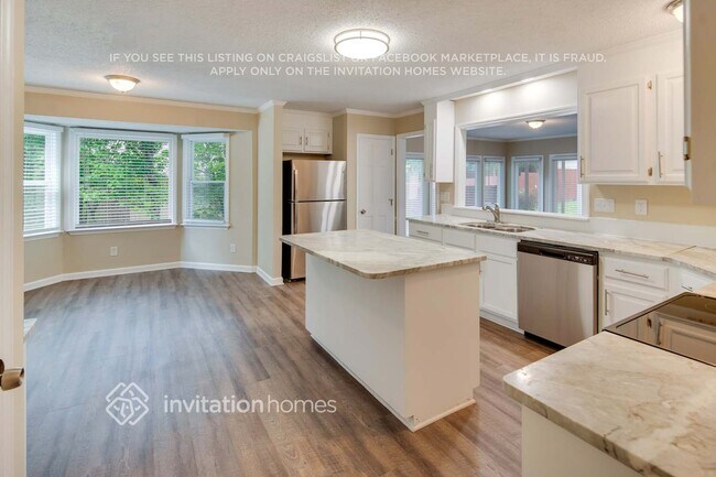 Foto del edificio - 6541 Dougherty Dr