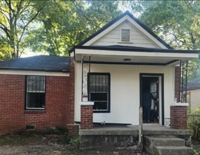 Building Photo - 791 Hanley St