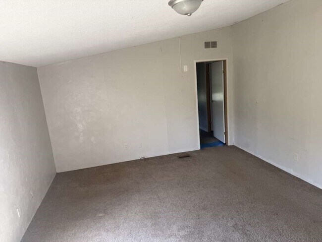 Foto del edificio - 16321 Lone Star Ranch Dr