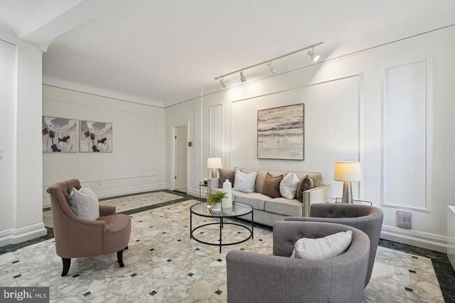 Photo - 2126 Connecticut Ave NW Apartment