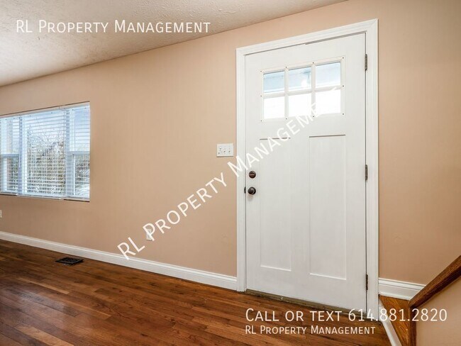 Building Photo - Beautiful 4 bedroom 2.5 bathroom home in W...