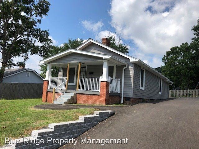 Building Photo - 3 br, 1.5 bath House - 2712 Fort Henry Drive