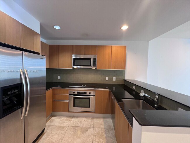 Foto del edificio - 1060 Brickell Ave