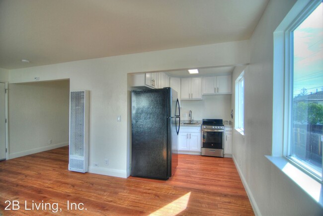 Building Photo - 2240 Angela Ct