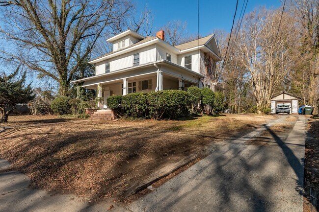 Foto del edificio - 1113 Camden Ave