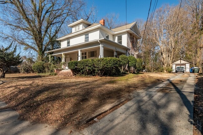 Photo - 1113 Camden Ave Apartment