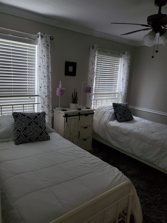 Foto principal - 11480 Mountain Laurel Dr