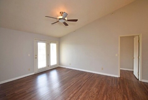 Building Photo - 7307 Chatham Ct