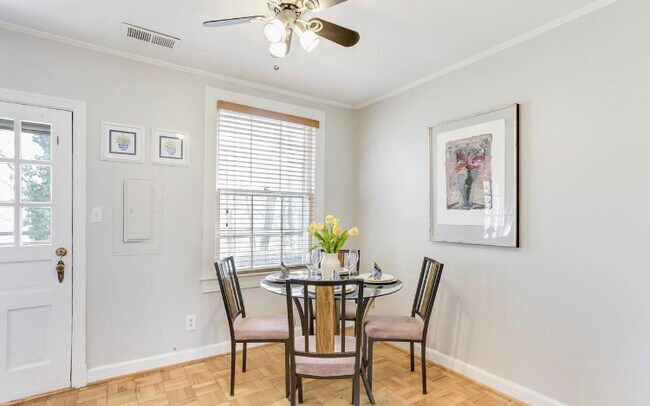 Foto del edificio - 1201 S Barton St