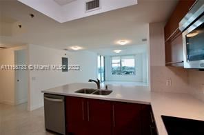 Building Photo - 2 br, 2 bath Condo - 2861 N Flamingo Rd 50...