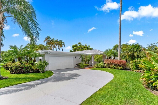 Foto del edificio - 6689 Eastpointe Pines St