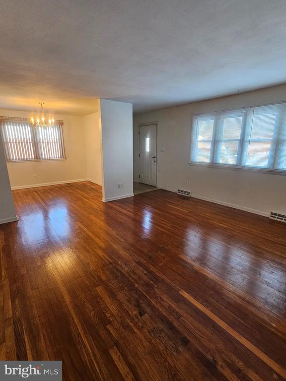 Foto del edificio - 21 Dawes Dr