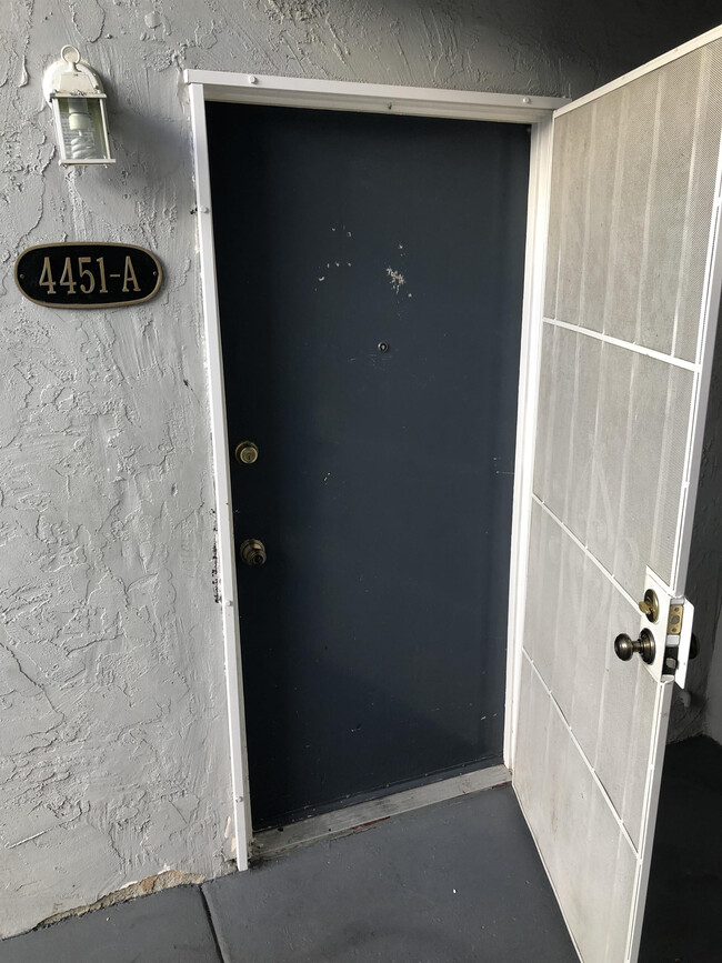 Building Photo - 4451 Quince St