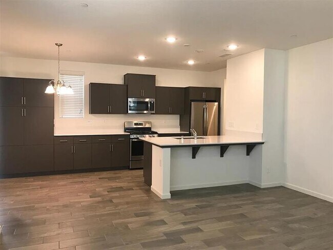 Foto del edificio - Centrally located in Clovis and close to o...