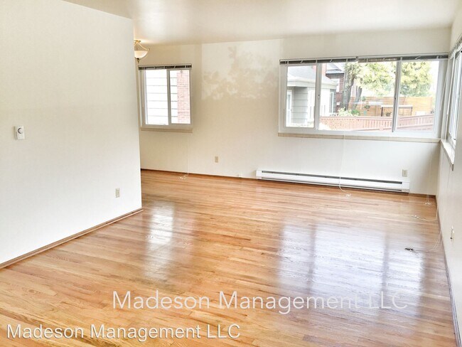 Foto del edificio - 8501 28th Ave NW