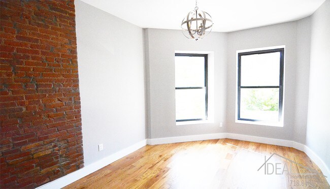 Foto del edificio - 271 Martense Street #2FR