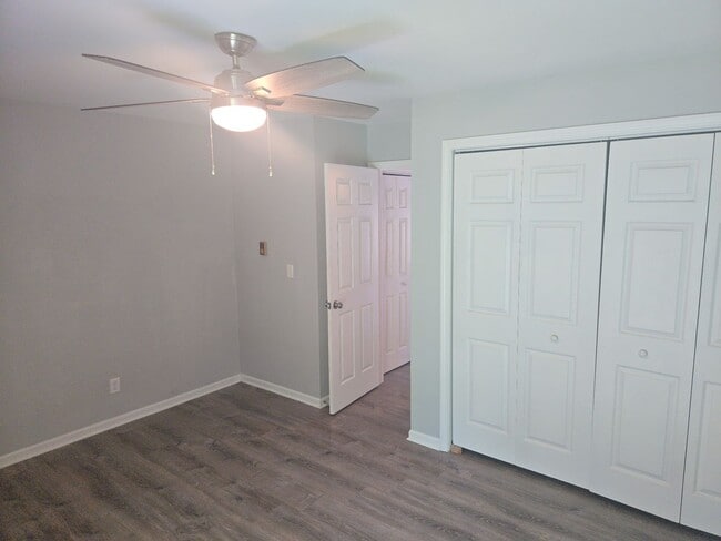 Building Photo - 1016 Bratton Ave