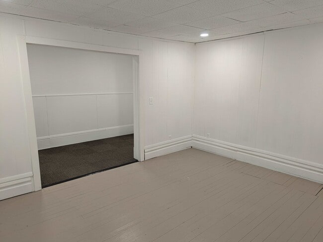 Foto del edificio - 1323 Oak St