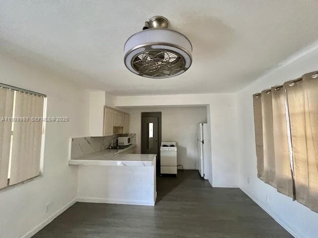 Foto del edificio - 1930 Thomas St