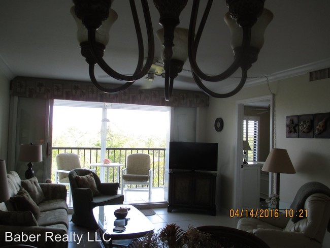 Foto del edificio - 5220 Bonita Beach Rd