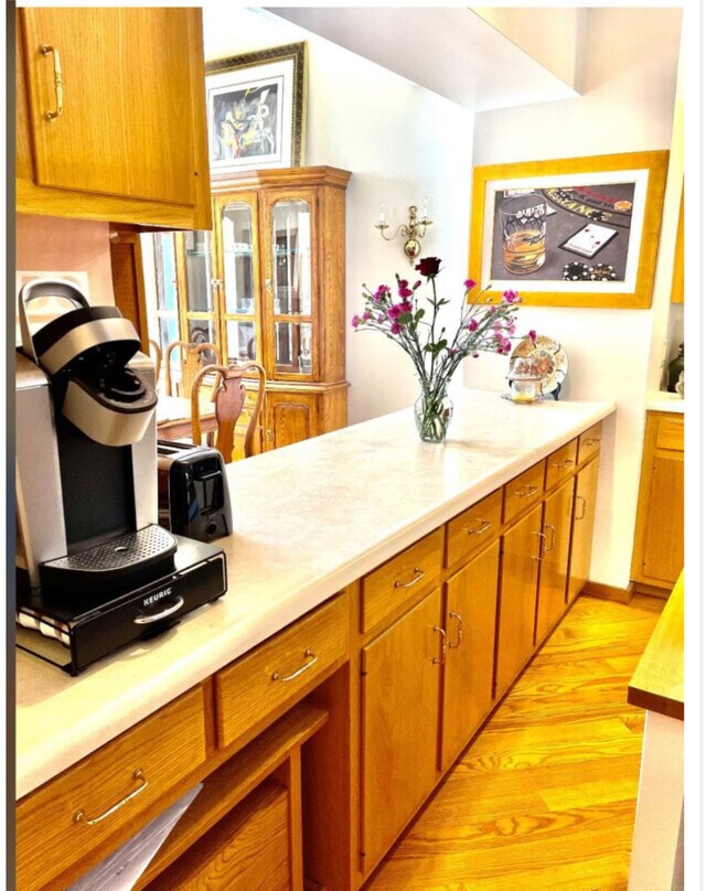 Foto del edificio - 9 Berrill Farms Ln