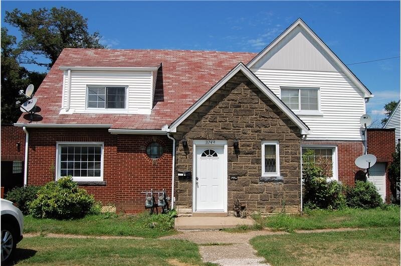 3243 Sunset Blvd Unit East, Steubenville, OH 43952 Apartment for Rent
