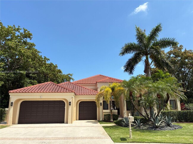 Building Photo - 384 Coconut Cir