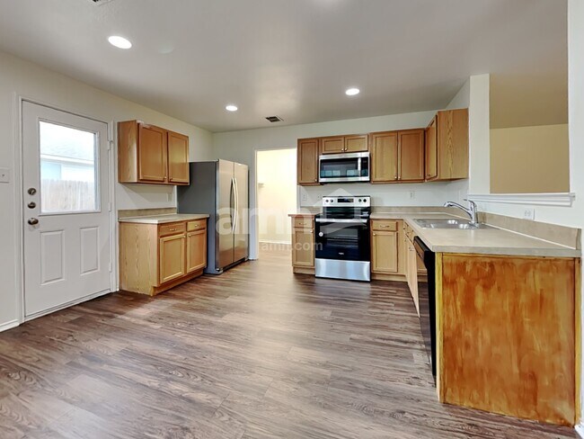 Foto del edificio - 10328 Roosevelt Gap Ct