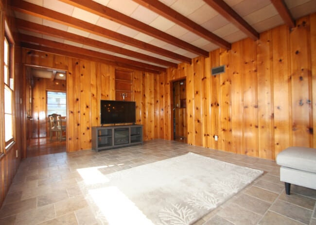 Building Photo - 3716 Glendon Ave