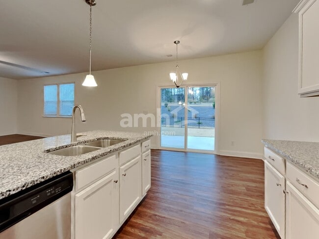 Foto del edificio - 112 Ashton Dr