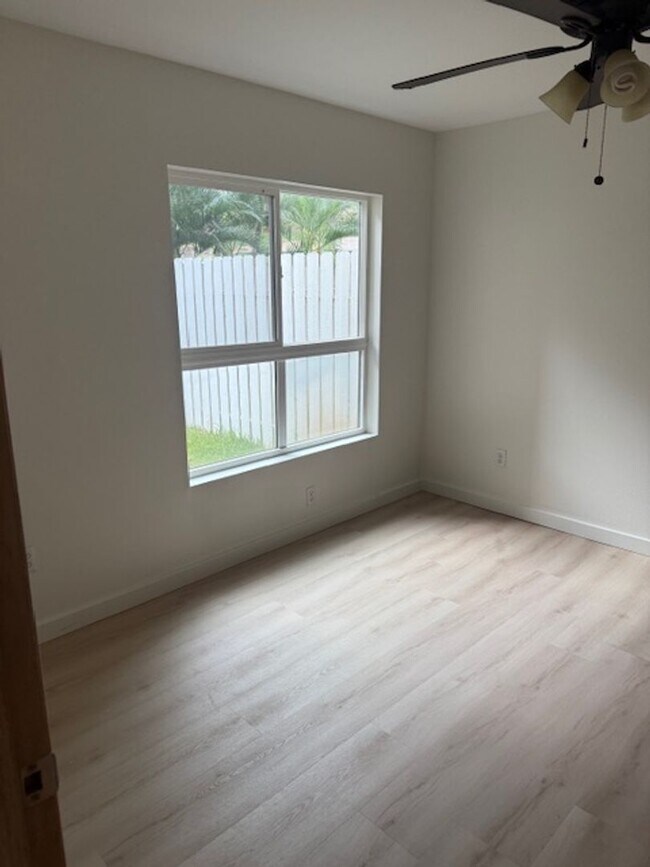 Foto del edificio - Ground floor Kahului Ikena unit