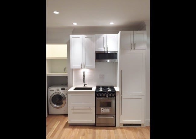 Interior Photo - 350 West 18th Street