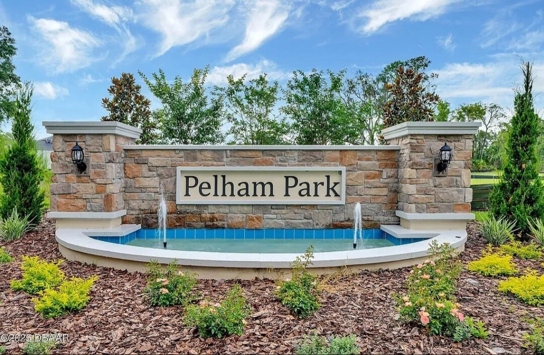 Foto principal - 316 Pelham Park Dr
