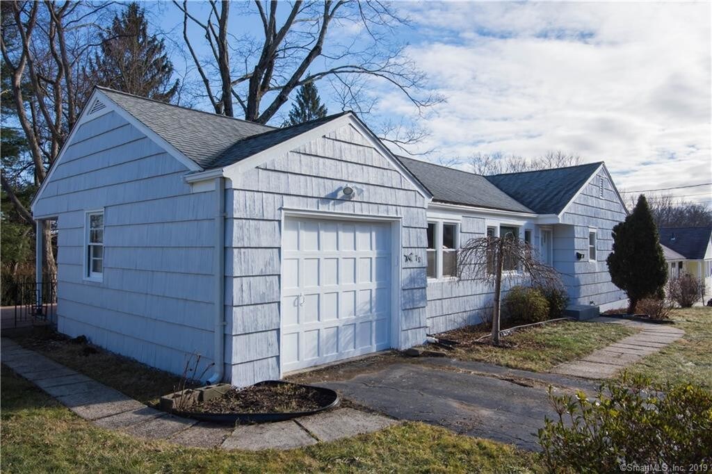 Primary Photo - 78 Selden Hill Dr