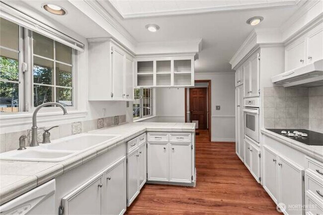 Foto del edificio - 7612 64th Ave W