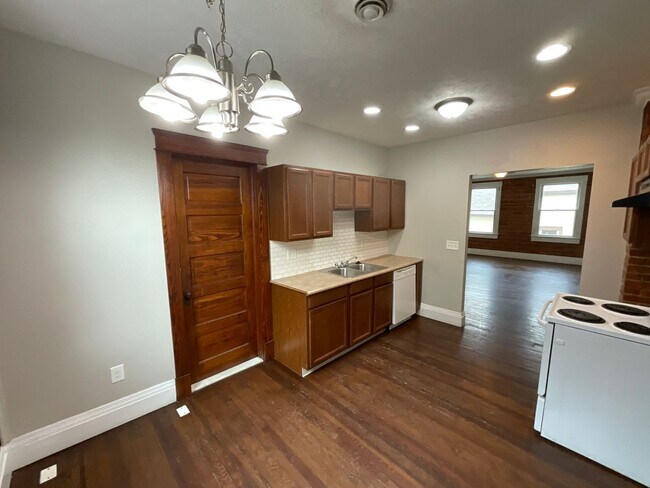 Foto del edificio - 2082 West 95th Street