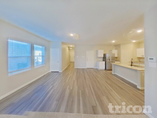 Foto del edificio - 418 Madison Way