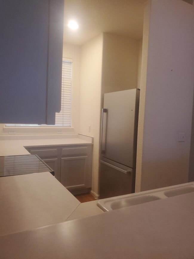 kitchen - 1479 S Dayton Cir