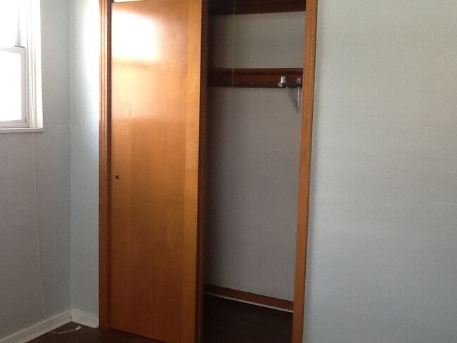 Foto del edificio - 232 Boden Ave