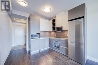 Building Photo - 396 Hwy 7