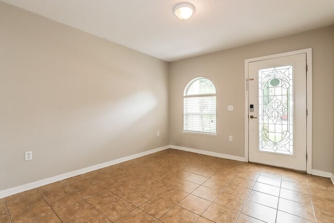 Building Photo - 13808 Gentle Woods Ave