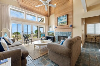 Building Photo - 1029 Debordieu Blvd