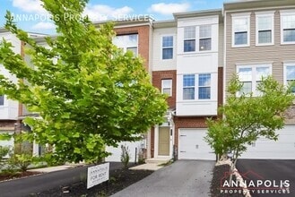 Building Photo - 2818 Etley Ct