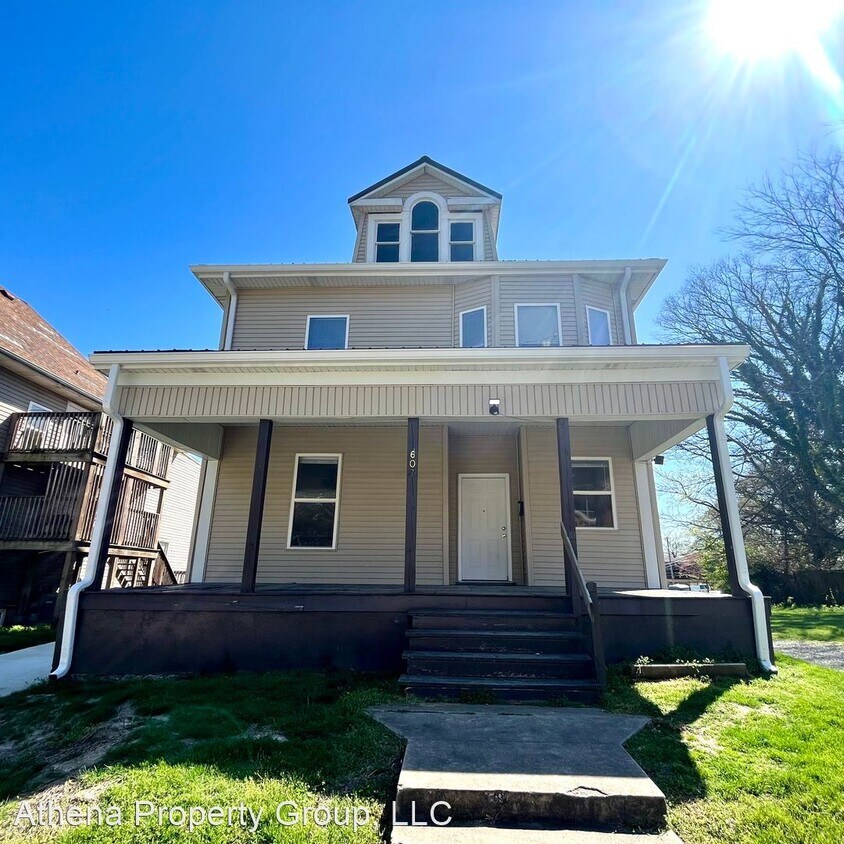 Primary Photo - 4 br, 2 bath House - 607 North St