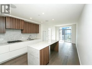 Building Photo - 7418 Paulson St