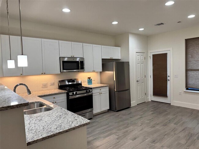 Foto del edificio - 11415 Culzean Castle Dr