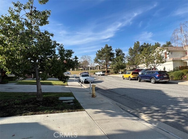Foto del edificio - 4343 Sawgrass Ct