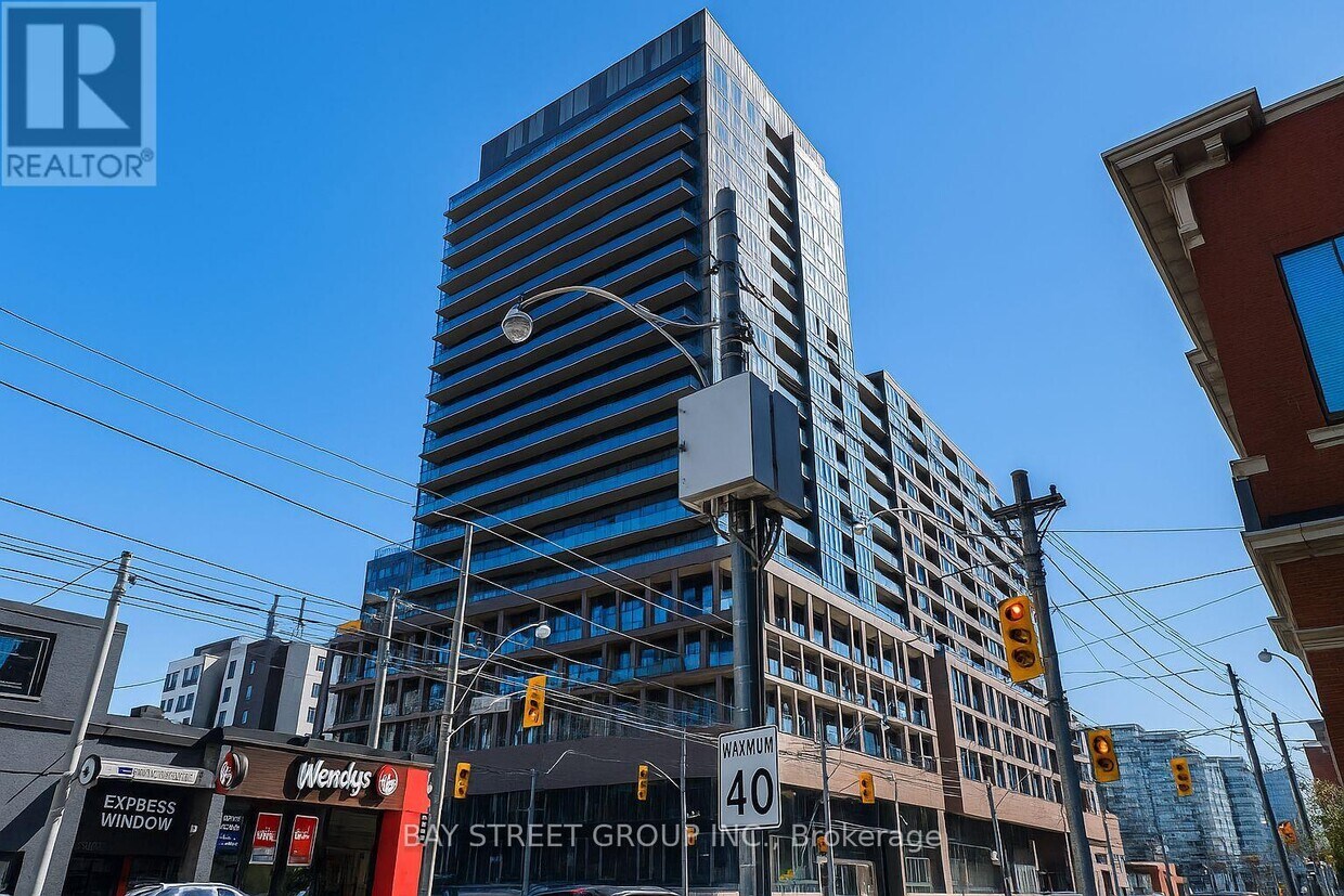 Primary Photo - 285-1285 Dufferin St