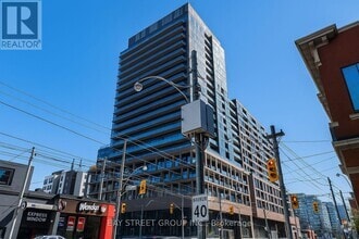 Building Photo - 285-1285 Dufferin St