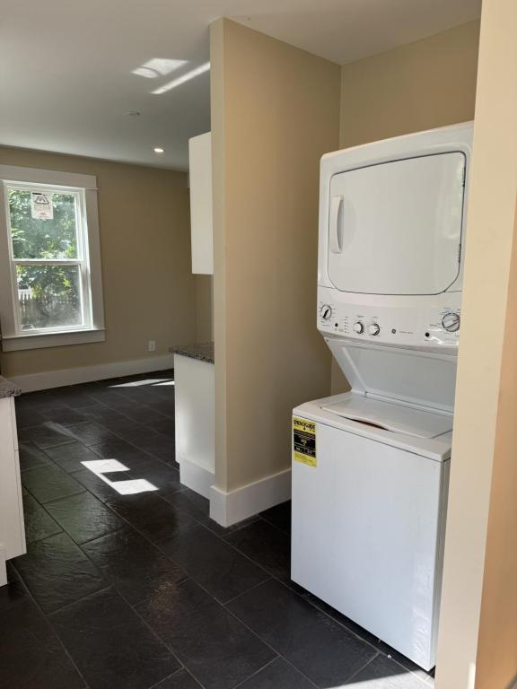 Foto principal - 14 Elm St